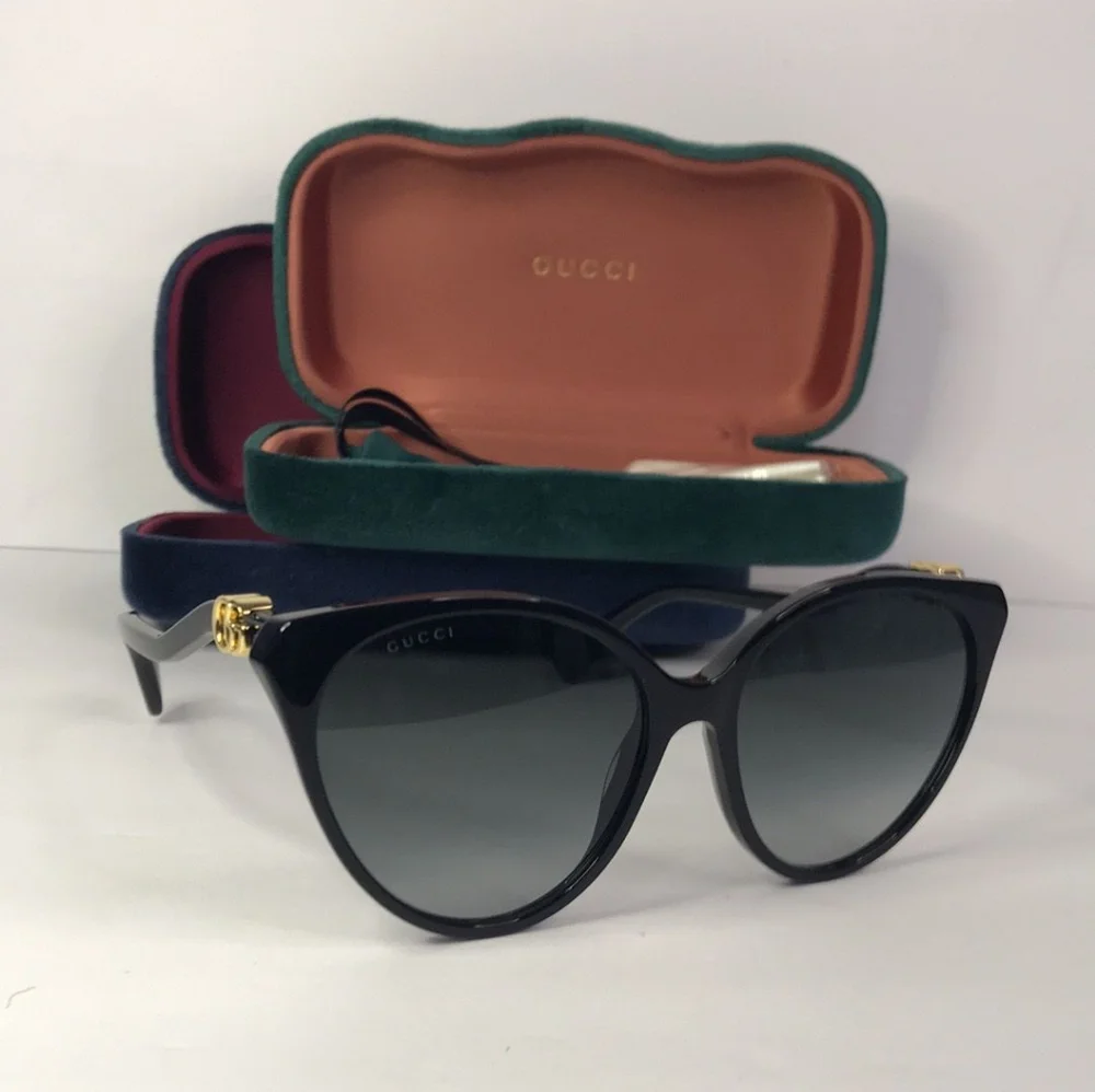 New 💯 Original Gucci Grey Cat Eye Ladies Sunglasses GG1011S 001